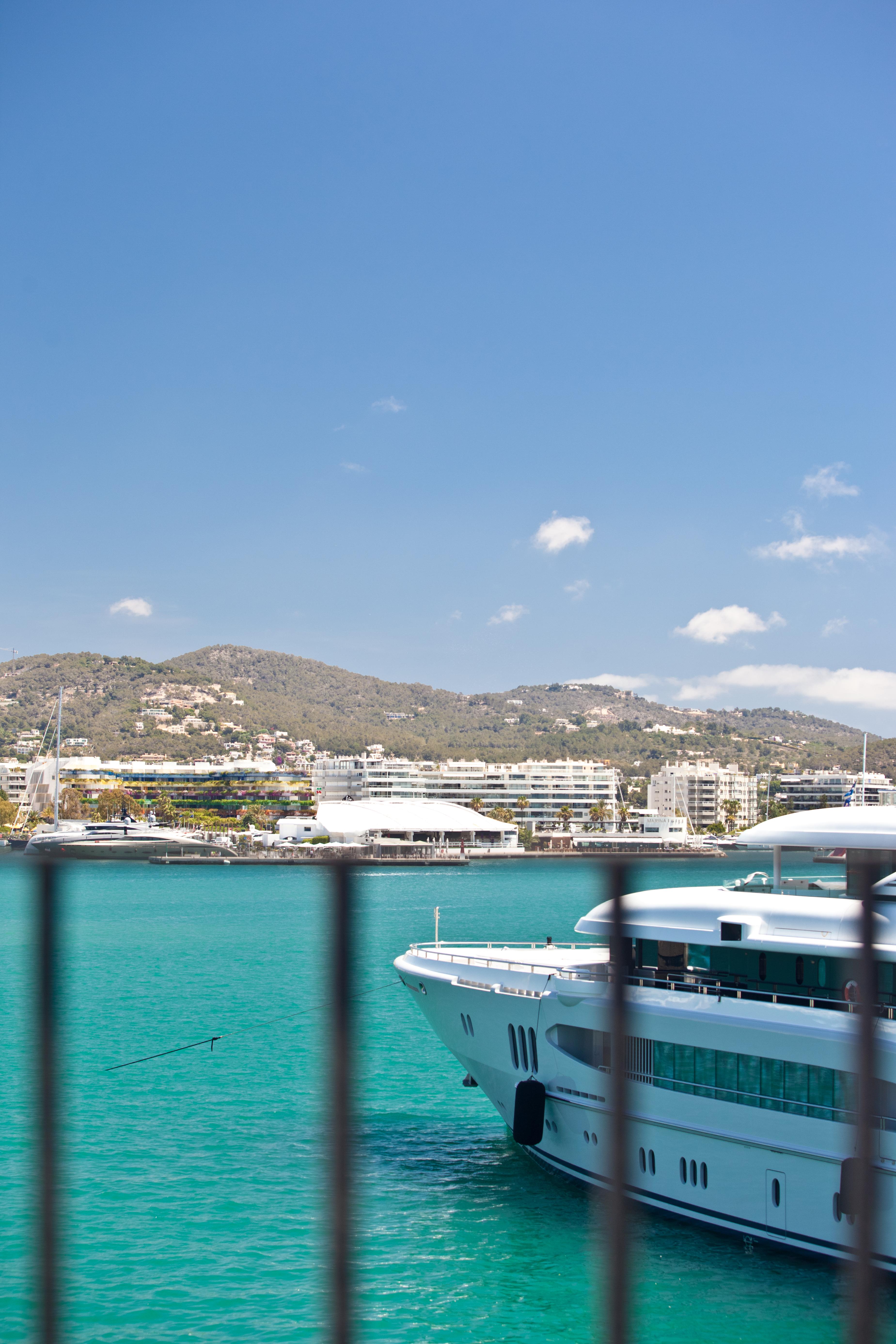 Ryans La Marina