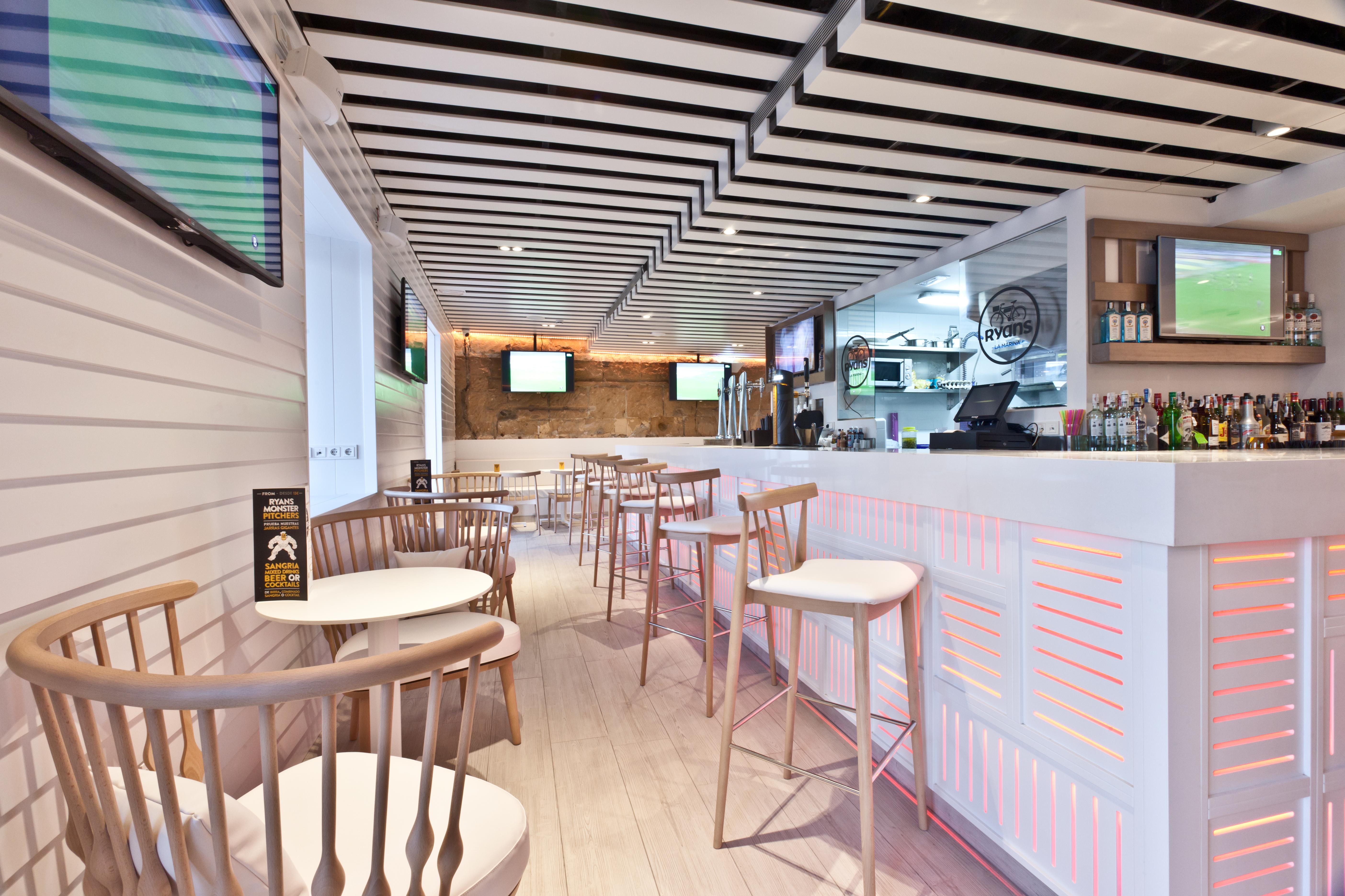 Ryans La Marina Ibiza