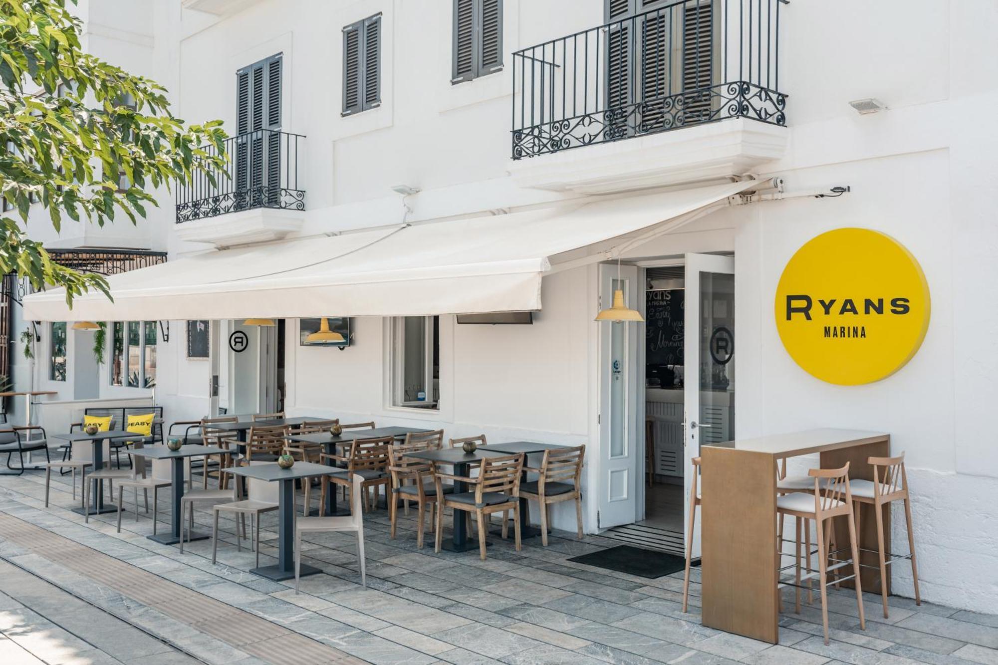 Ryans La Marina 3*